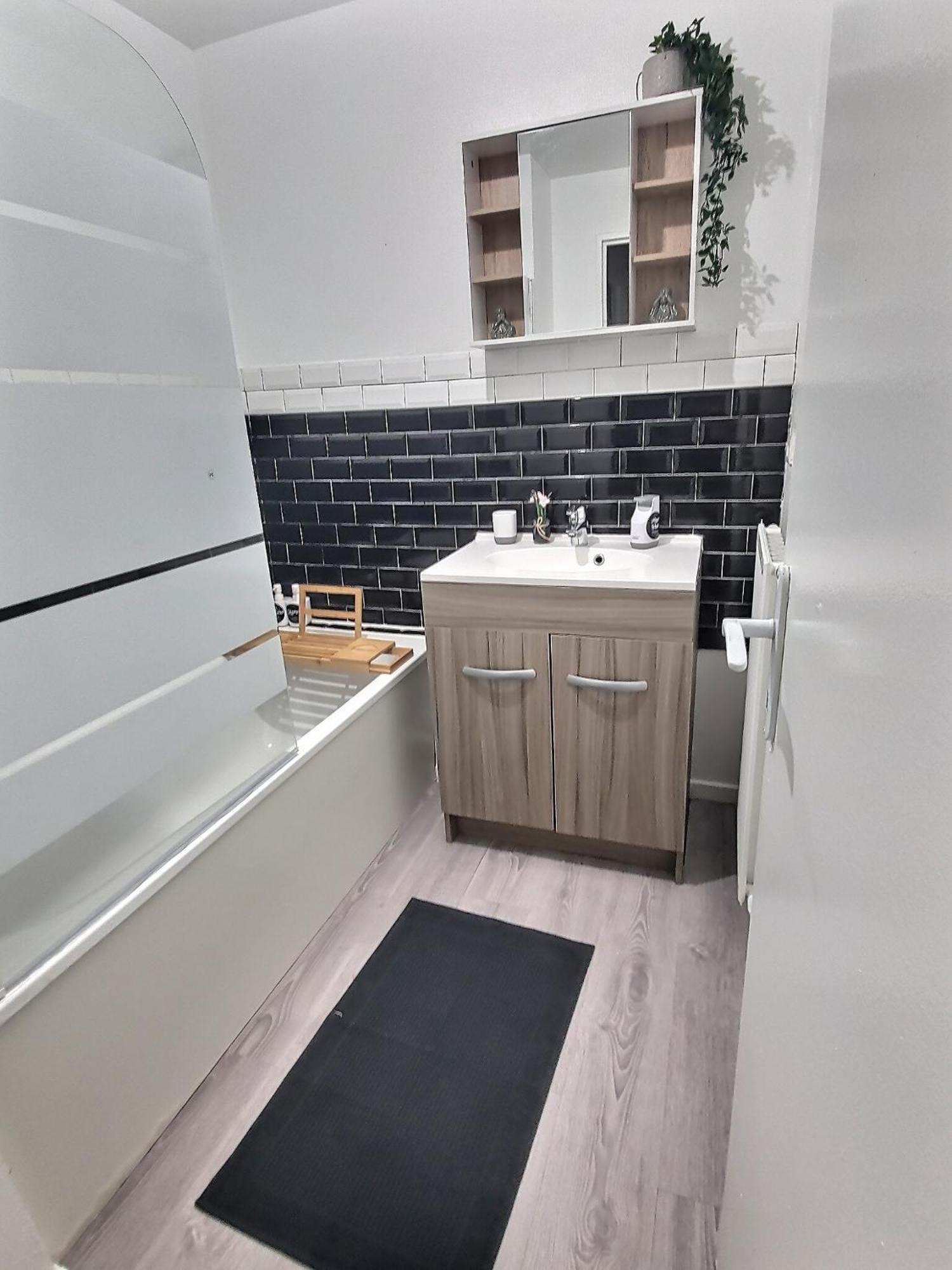 Appartement Pres Gare, Parking Віньє-сюр-Сен Екстер'єр фото